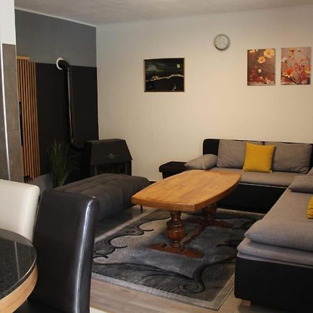 Apartman Lilium Knin Extérieur photo