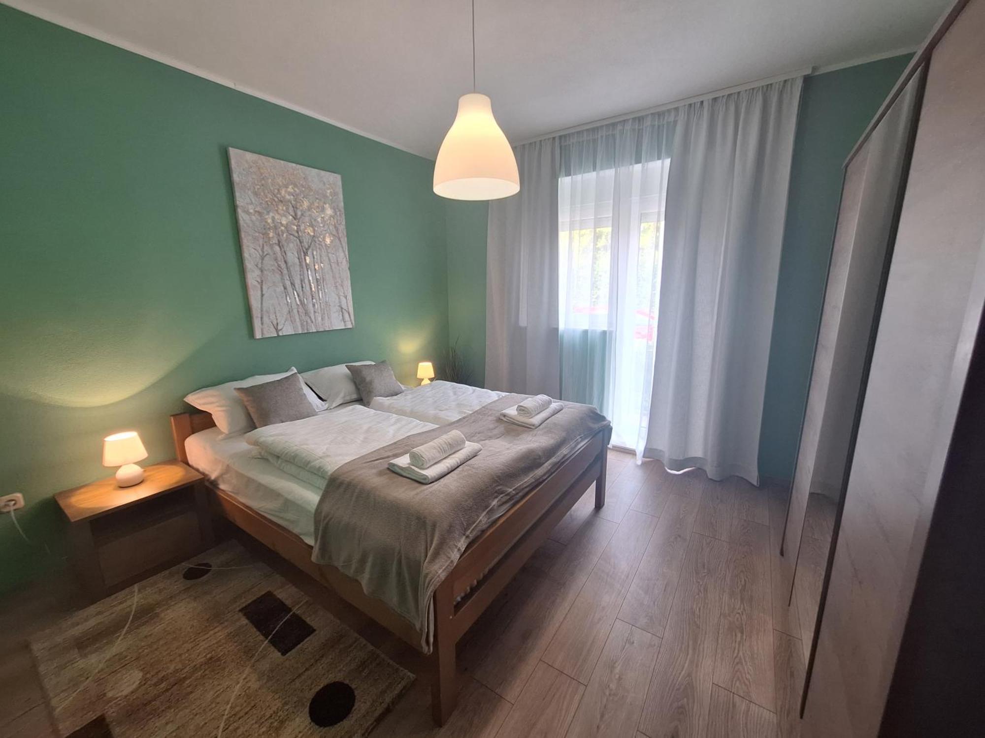 Apartman Lilium Knin Extérieur photo